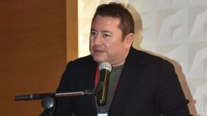 Nazım Torbaoğlu İnşaat Sektörüne Adım Attı, Avod Hisseleri Tavan Yaptı!