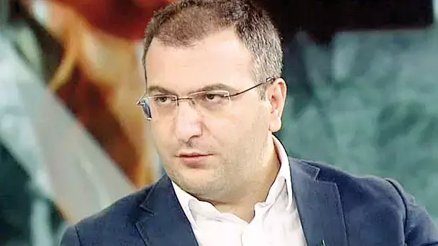 Yandaş Cem Küçük davayı hazmedemedi