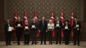 Cumhurbaşkanlığı Kültür ve Sanat Büyük Ödülleri sahiplerine verildi