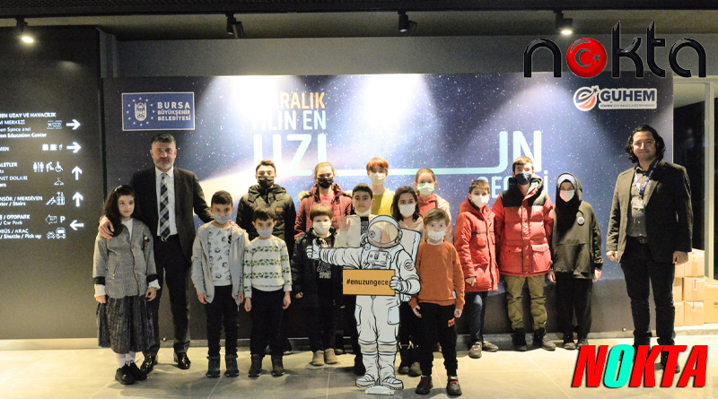 En uzun gecede uzay buluşması