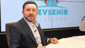 Rasim Arı’nın AK Parti’den istifasıyla ilgili yasak aşk iddiası! “Edebinle git” demişler!
