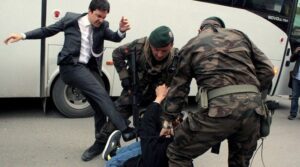 Almanya’da tekmeci diplomat Yusuf Yerkel’e protesto mitingi düzenlenecek