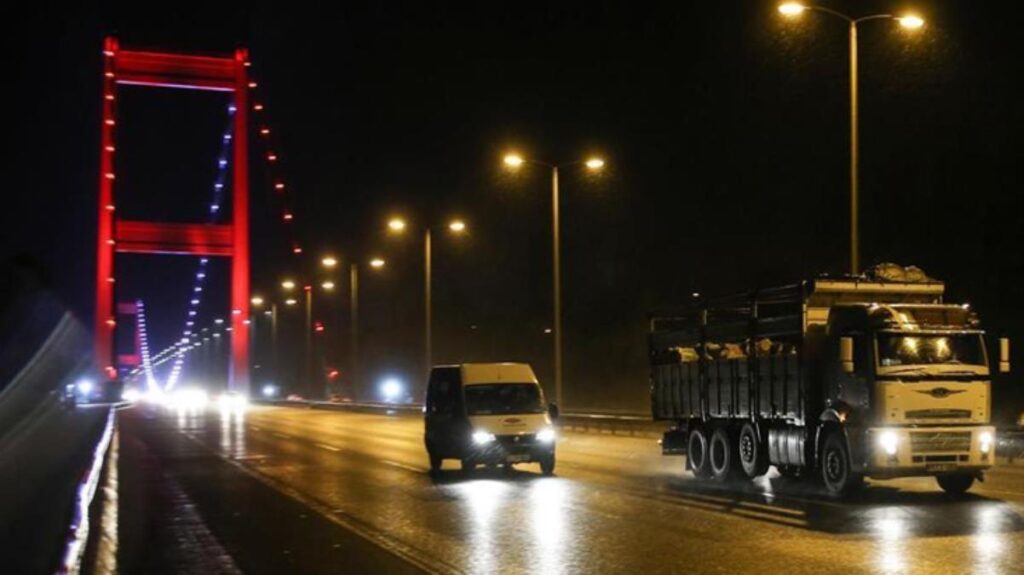 Avrasya Tüneli geçiş ücretine zam yapıldı, artık köprülerden iki yönlü ücret alınacak