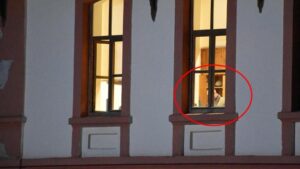 CHP Bilecik Belediye Başkanı’nın danışmanı rüşvet alırken suçüstü yakalandı!