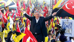 Şike kumpası hakim ve savcılarına ihraç