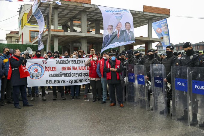 Zam alamadığı için greve çıkan Bakırköy Belediyesi çalışanları, Kılıçdaroğlu’ndan çözüm için söz aldı