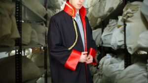 4 savcı adli emanette bulunan uyuşturucu ve tarihi eserleri mi sattı?