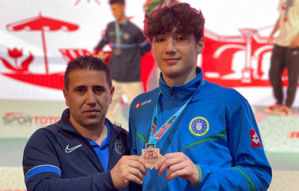 Bursa Büyükşehirli sporculardan büyük başarı