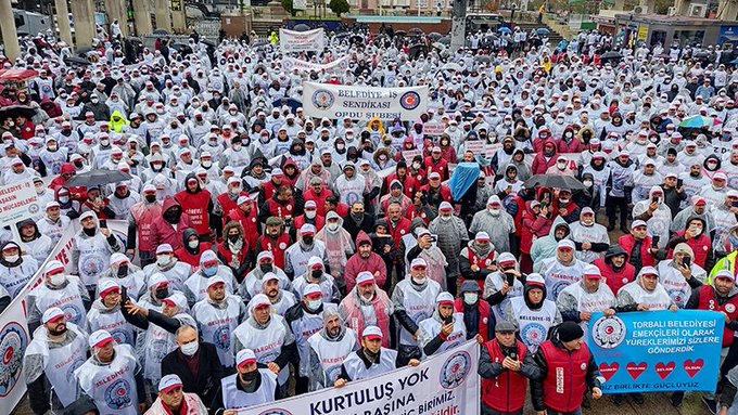 Bakırköy Belediyesi’nde greve katılan 10 işçi işten atıldı