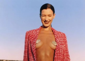 Bella Hadid pozlarıyla sosyal medyayı salladı! Deniz kabuklarıyla…
