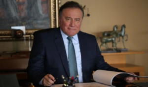 Bahçeşehir Okulları sahibi Yücel’in tweetleri şaşkına çevirdi: Apar topar silip yeniden paylaştı!