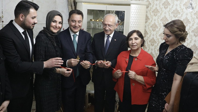 Kılıçdaroğlu ve Babacan ailelerinden ‘hayırlı’ buluşma