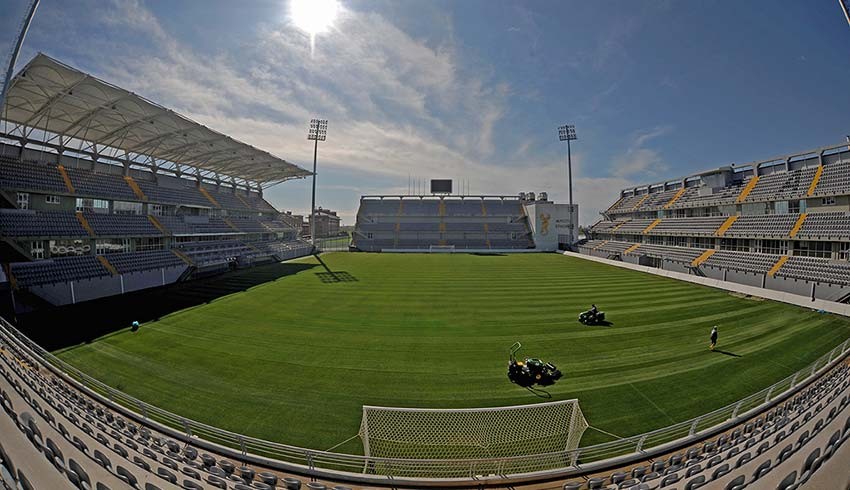 Açılışına dünyaca ünlülerin katıldığı milyonluk tesis icradan satılık