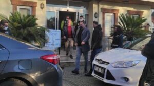 Küçükkuyu Belediye Başkanı CHP’li Cengiz Balkan gözaltına alındı