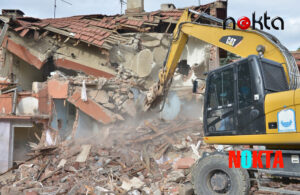Yıldırım’da riskli yapılar yıkılıyor