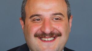 Varank: Ülkemiz hamdolsun ciddi atılım içinde