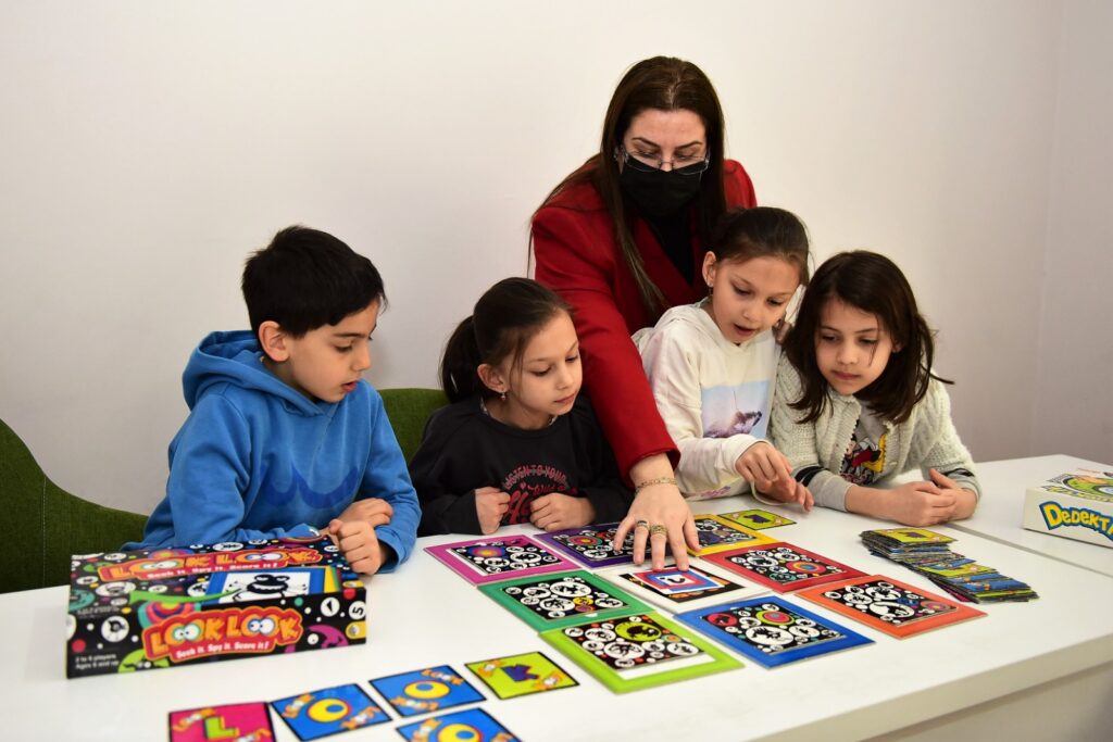 Yıldırımlı çocuklar eğlenirken öğreniyor