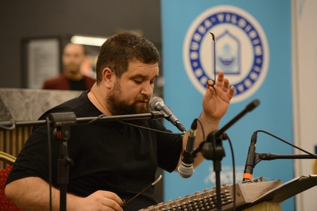 Ünlü Santur sanatçısından Bursa Yıldırımlılara konser