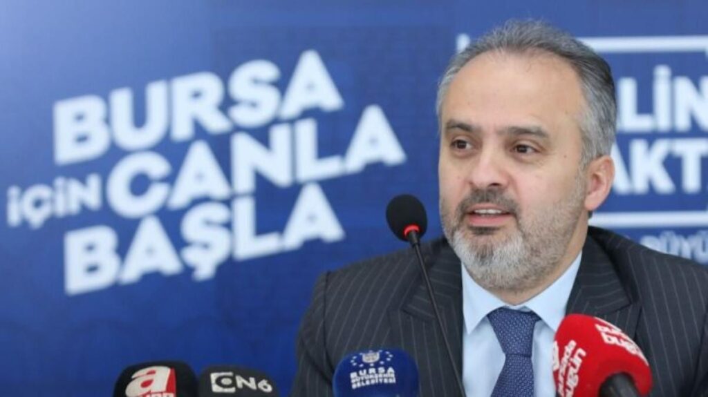 Bursa Büyükşehir’de öğrencilere burs desteği başlıyor