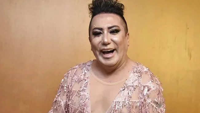 Eşcinsel olduğunu açıklamıştı! Murat Övüç evleniyor mu?