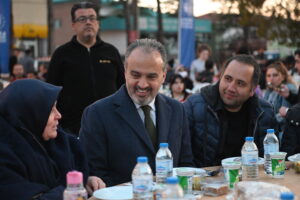 Ramazan’ın bereketi Keles’i sardı