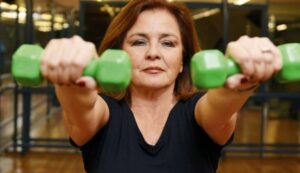 Cumhurbaşkanlığı Ekonomi Politikaları Kurulu üyesi Gülsüm Azeri’nin oğlu kumarhane kralı çıktı!