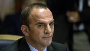 Galip Öztürk, Metro Turizm’i satışa çıkardı