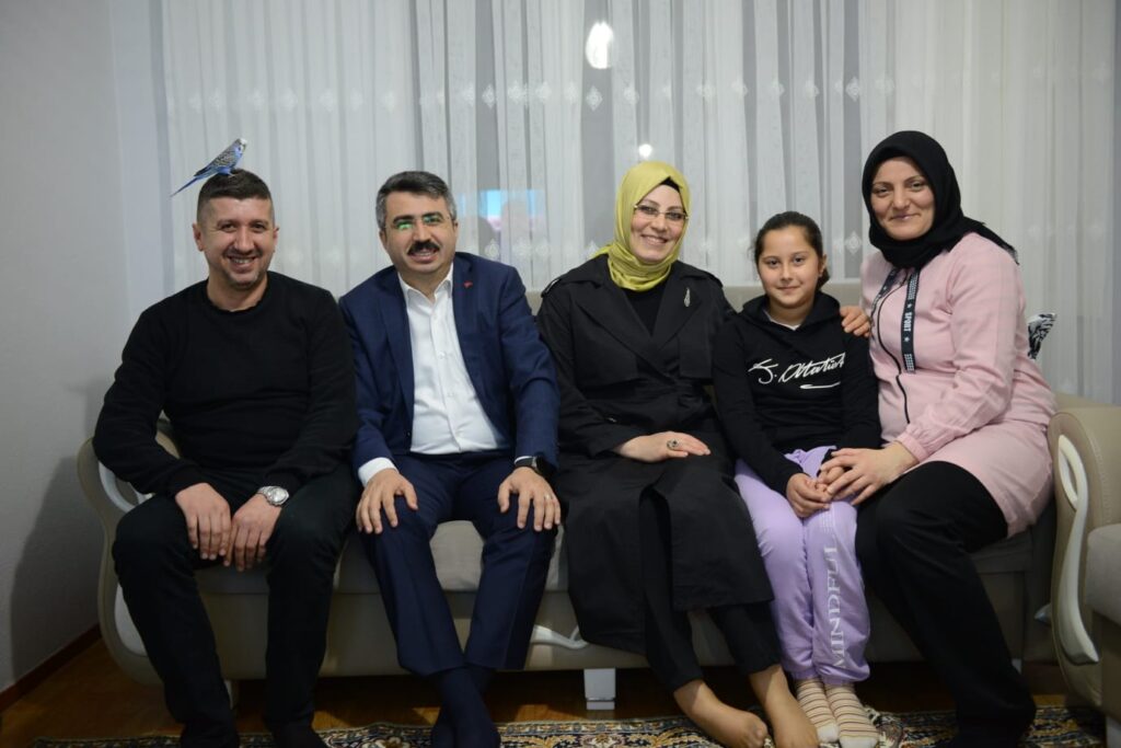 Başkan Oktay Yılmaz vatandaşlarla Halil İbrahim Sofrasında buluştu