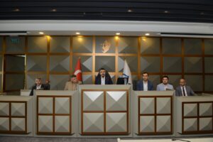 Başkan Yılmaz, belediye personeliyle bayramlaştı