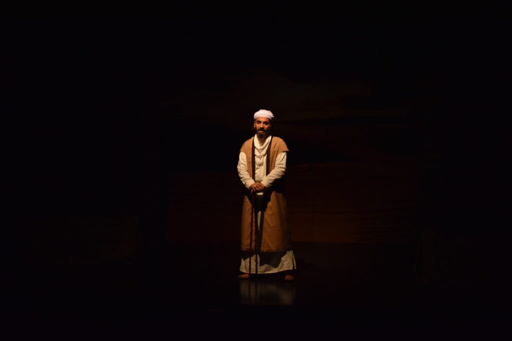 Yeryüzünün Yıldızları Tiyatrosu Yıldırım’da sahne aldı