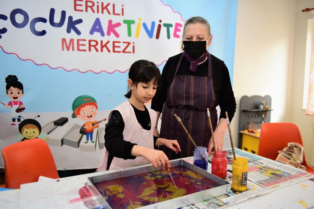 Yıldırımlı çocuklar eğlenirken öğreniyor