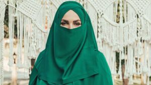 Eğitimi olmadan psikologlardan fazla kazanıyor… Kim bu Altunkaynak