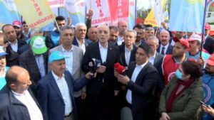 Türk İş’ten asgari ücretliler ve emekliler için zam talebi: Temmuzu beklemeye gerek yok, açıklanan enflasyonu hemen verin