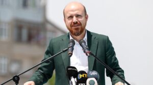 Kamu bankaları Bilal Erdoğan’ın vakfına sponsor oldu!