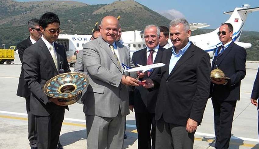 Uçaklar değil paralar uçtu; Yolcusuz havaalanı para yutuyor