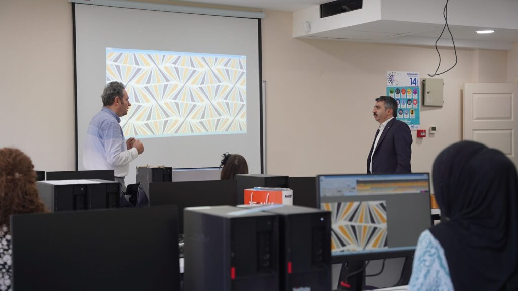 Yıldırım meslek sahibi yapıyor