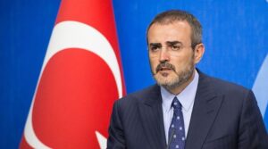 AKP’li Mahir Ünal açılış törenine az sayıda kişi katılınca sinirlendi: Zaten kimse gelmemiş ki…