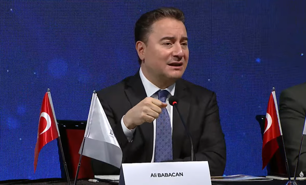 Ali Babacan: Bu konuda mütevazı olamayacağım, krizi bizden başka çözecek kimse yok