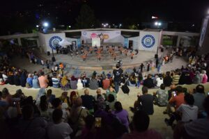 Yıldırım’da ‘Erguvan Zamanı’ coşkusu