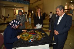 Yıldırım’da el emeği göz nuru sergi