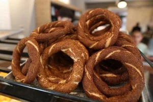 Bursa’da simit 5 lira oldu!