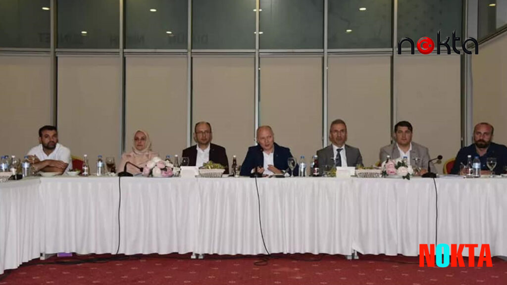 Halktan kopan Başkan Gürkan, mahalle başkanları ile biraraya geldi