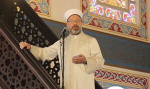 ‘Az ile yetinin’ demişti: Diyanet’in takvim masrafı 5 yılda 92 milyon TL oldu