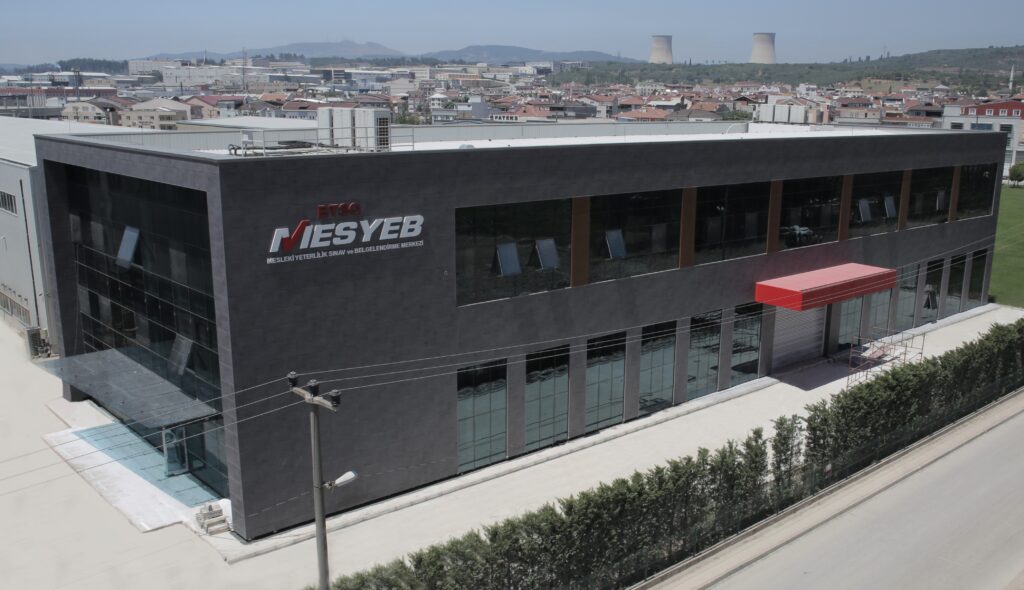 BTSO MESYEB 6 Ayda 5.500 Çalışanı Belgelendirdi