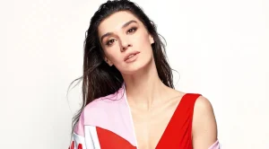 Sinan Akçıl’dan boşanan Burcu Kıratlı hangi yakışıklı isimle tatile çıktı?