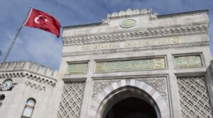 Üniversite harçlarına yüzde 36 zam yapıldı