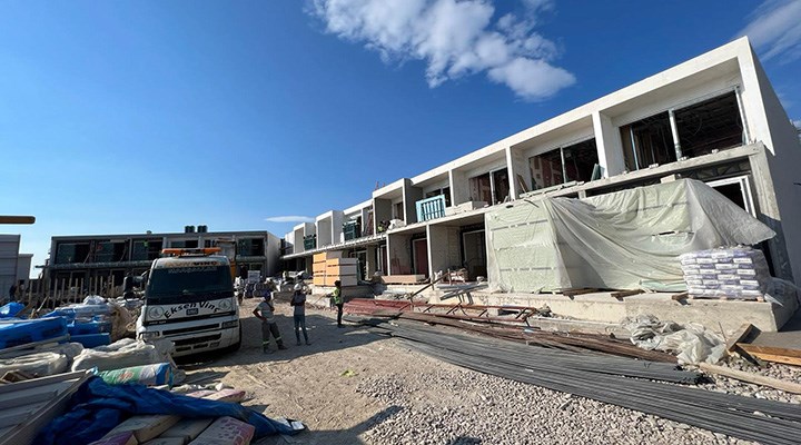 O marinada kaçak inşaat