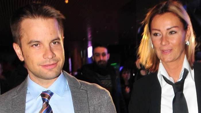 Yağmur Atacan uçakta Pınar Altuğ’u herkese rezil etti