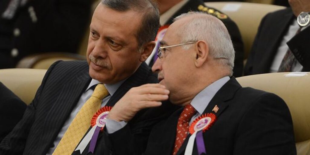 Cemil Çiçek’ten Suriye yorumu: Siyasette adama kirlettiği testiden su içirirler