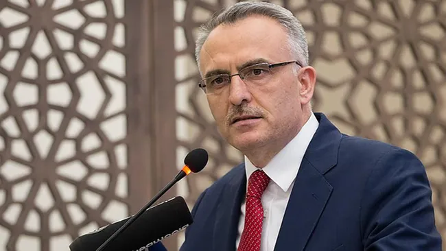 Eski MB başkanı Naci Ağbal, holding yöneticisi oldu